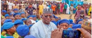 Muhammad Nami with pupils in Niger South.